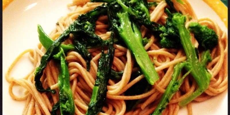 Rapini on Whole Grain Spaghetti | Dietetic Directions