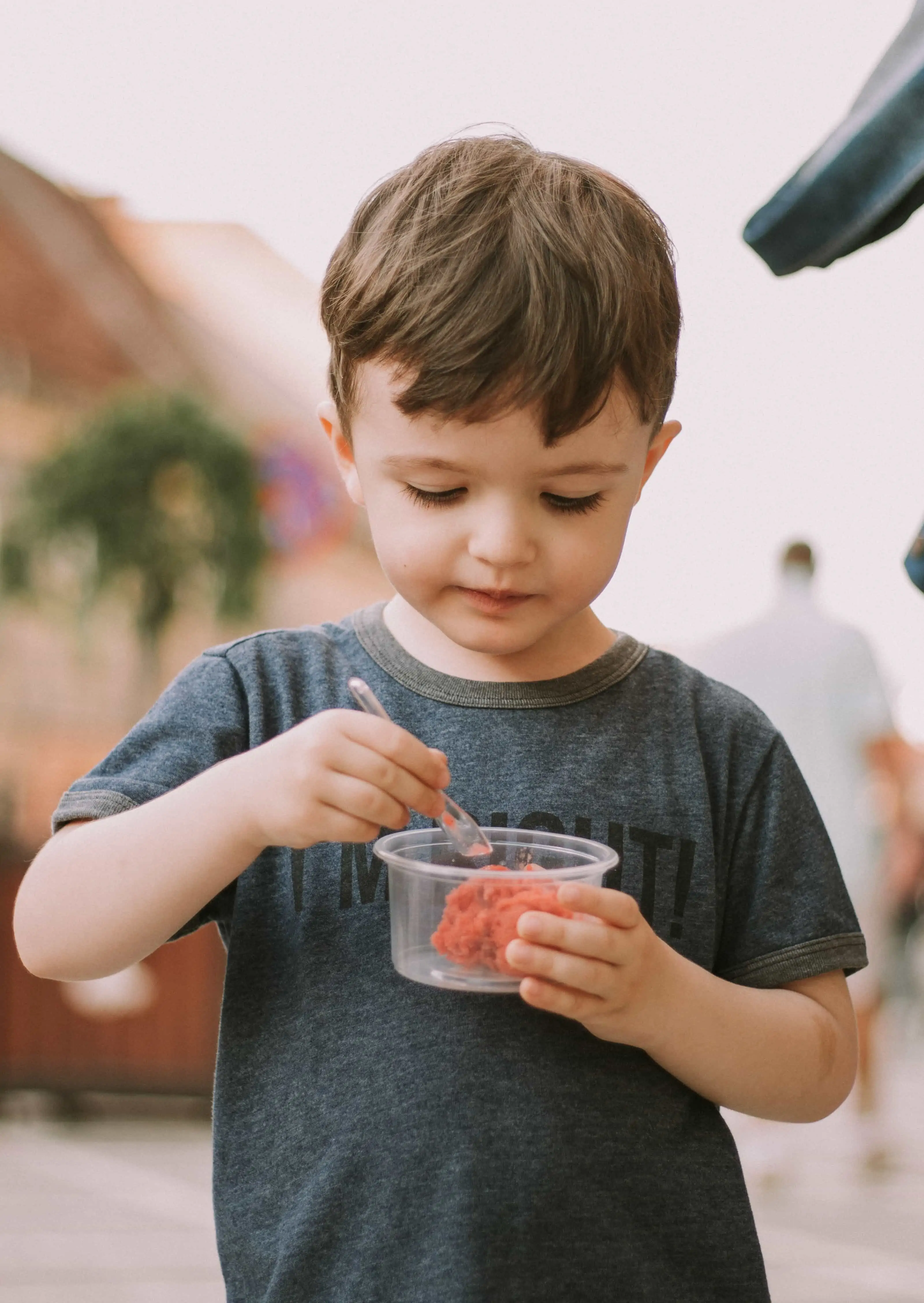 boy eating 