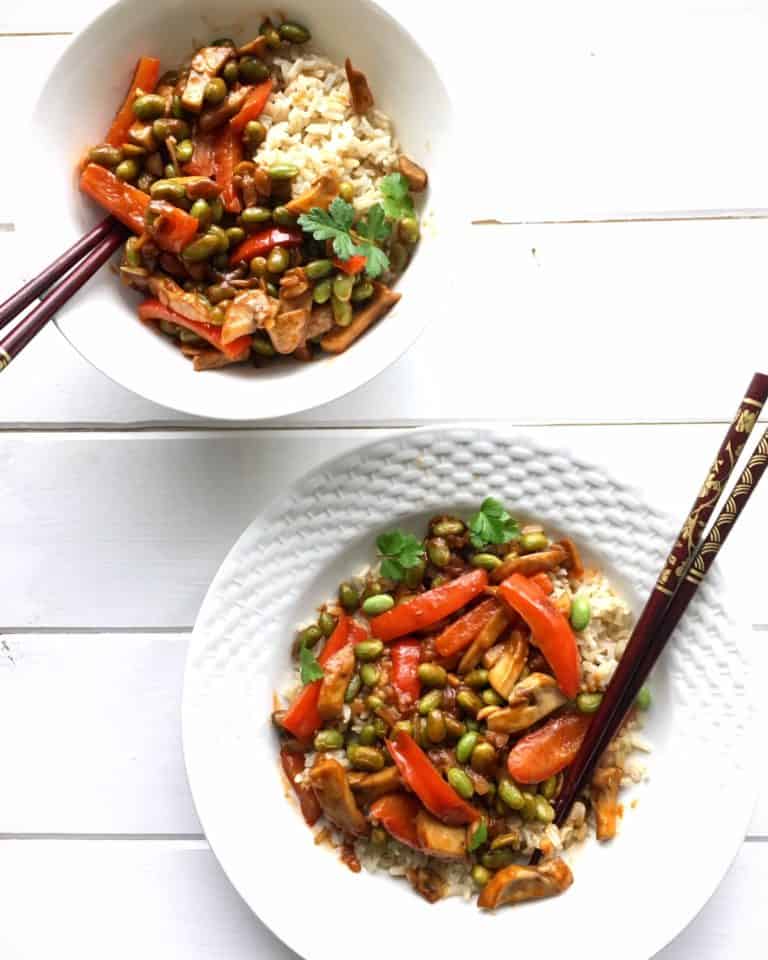 Vegan Stir-Fry with Edamame & Peanuts