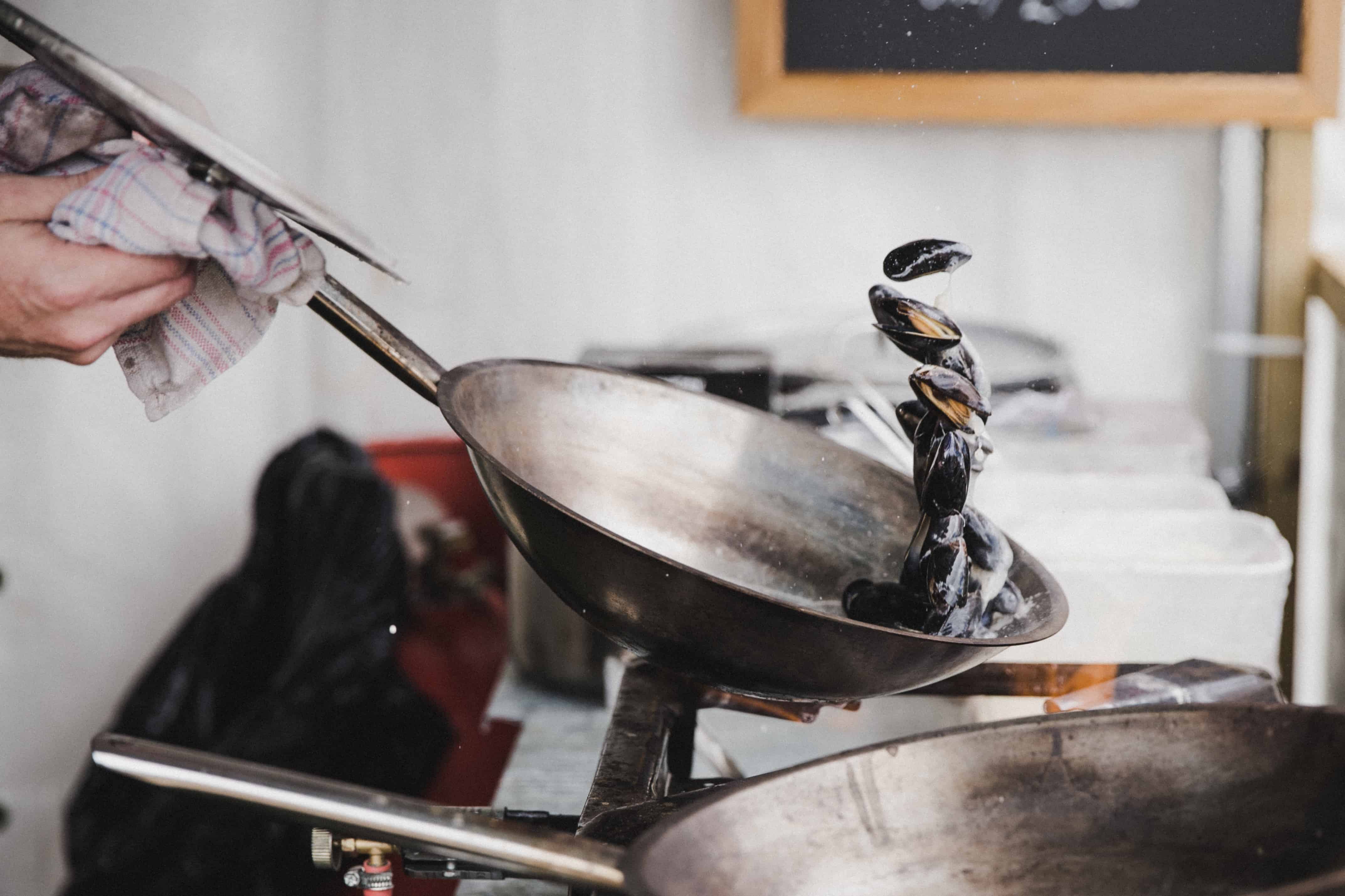 cooking shellfish