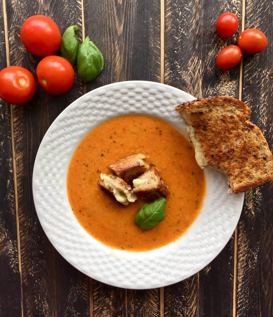 Roasted Tomato & Red Pepper Soup