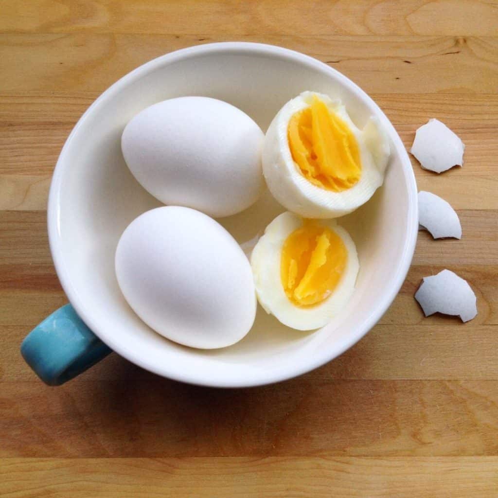 hard boiled eggs - breastfeeding nutrition 