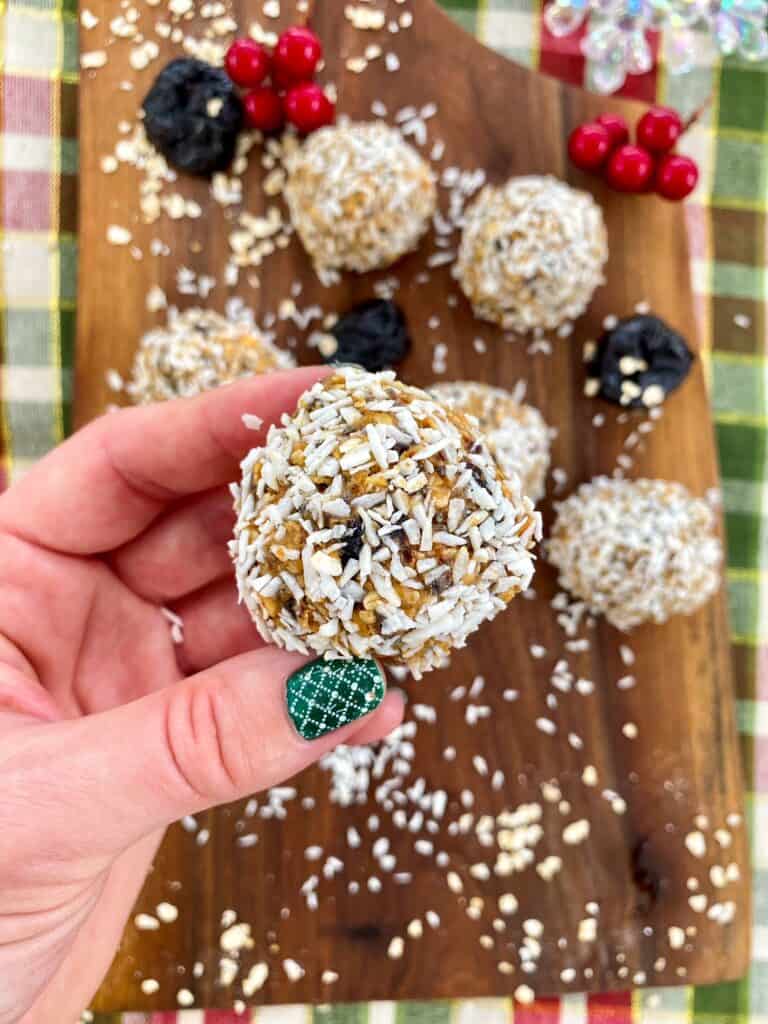 PB Prune Energy Ball